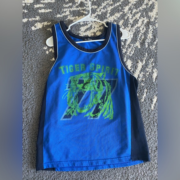 Men’s top - Picture 4 of 5